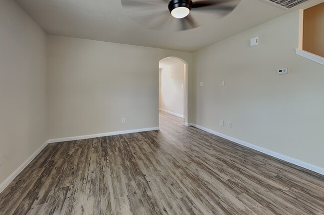 Photo - 10119 Berrypatch Ln