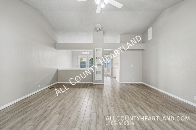 Photo - 217 Cypress Dr