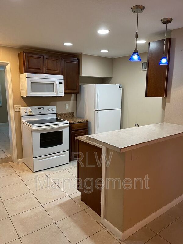 Photo - 206 Osceola Ave