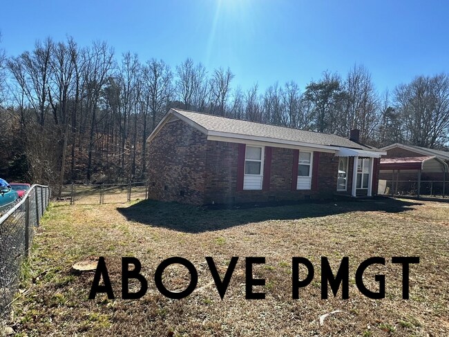 Photo - In Greer completely Renovated 3 bedroom - 2 bathroom Home