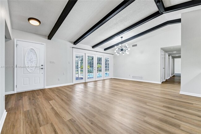 Photo - 6215 Donegal Dr