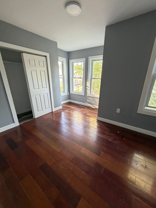 Photo - 67 9th Ave