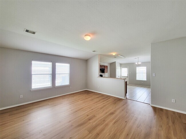 Photo - 7438 Fox Knoll Ln