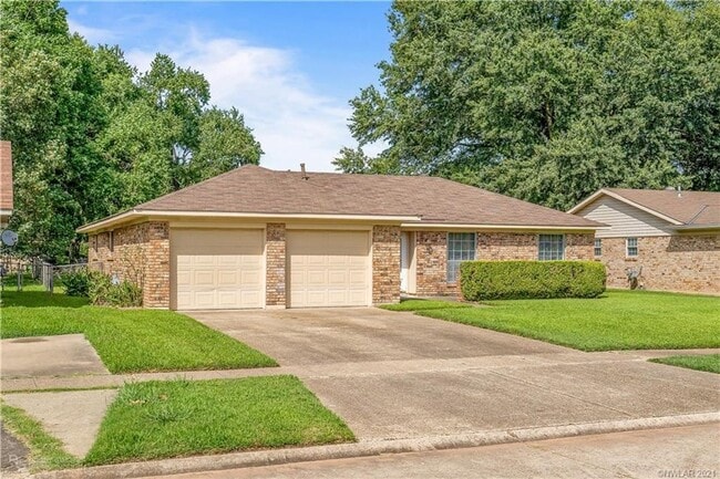 Photo - Updated 3 bed/ 2 bath home in South Bossier
