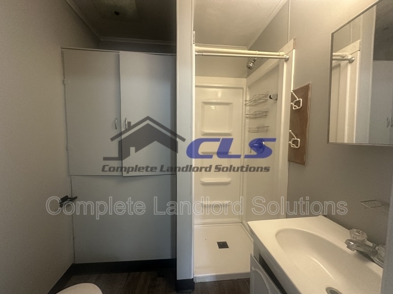 Photo - 6948 N 32nd St