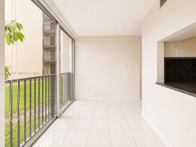 Photo - 9431 SW 4th St Unit 107