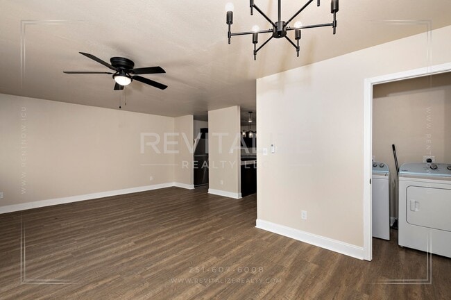 Photo - 1704 McGill Ave Unidad 1704 McGill Ave  B