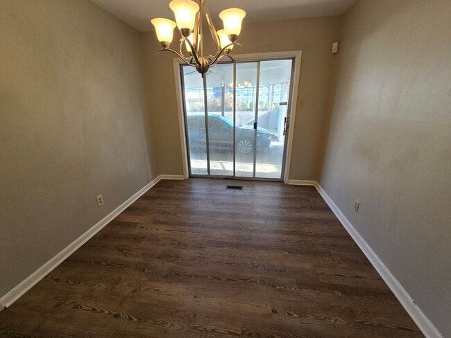 Photo - 6408 Bluebird Ln Unit A