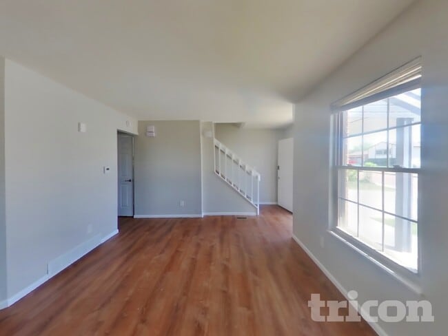 Photo - 7340 Windy Peak Dr