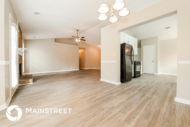 Photo - 5791 Mistyview Dr