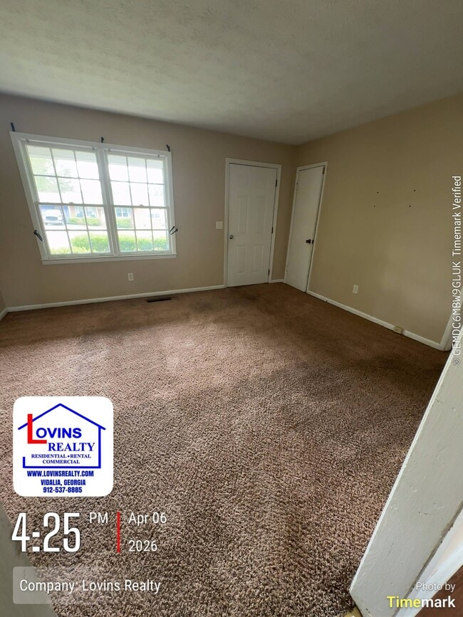Photo - 714 Winona St
