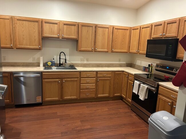Photo - 7434 S Louise Ave Condo Unit 301