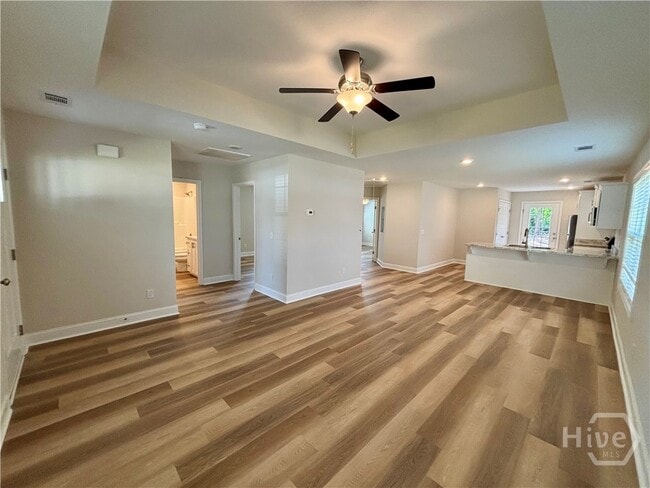 Photo - 295 Gordon St