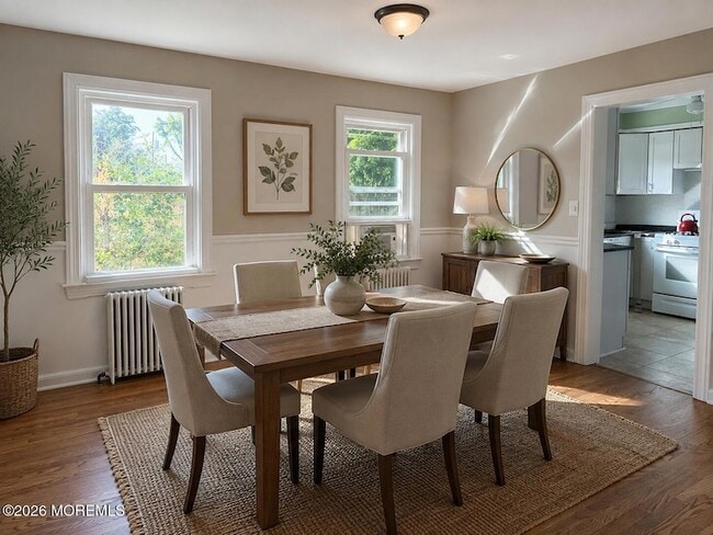 5 E Lincoln Cir