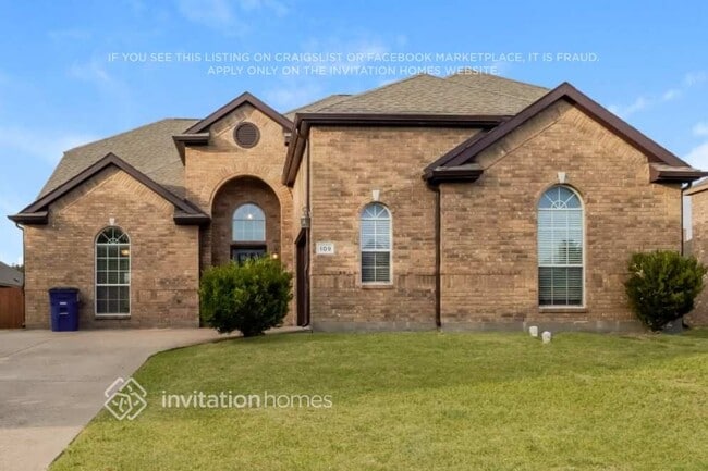 Photo - 109 Troy Ln