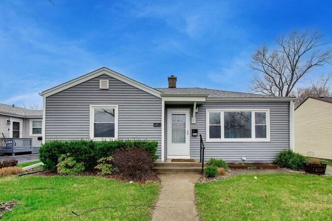 Photo - 306 N Schubert St