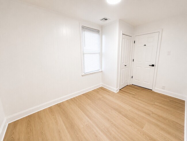 Photo - 96 Nichols St Unit #2nd Floor