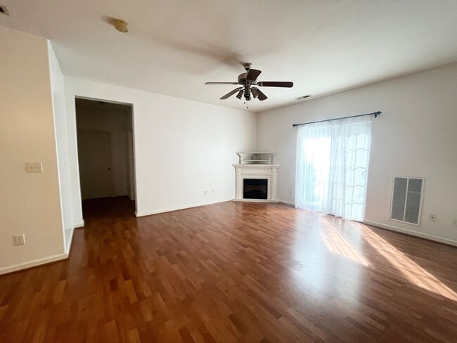 Photo - 406 Osprey Cv