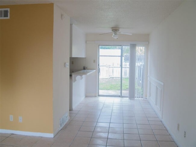 1745 Wooten Park Dr