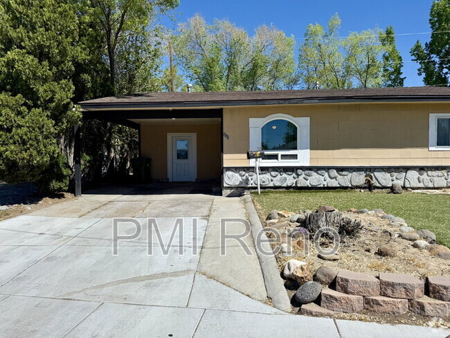 Building Photo - 335 Denslowe Dr Rental