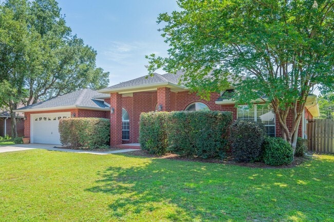 Photo - 1972 Resort St