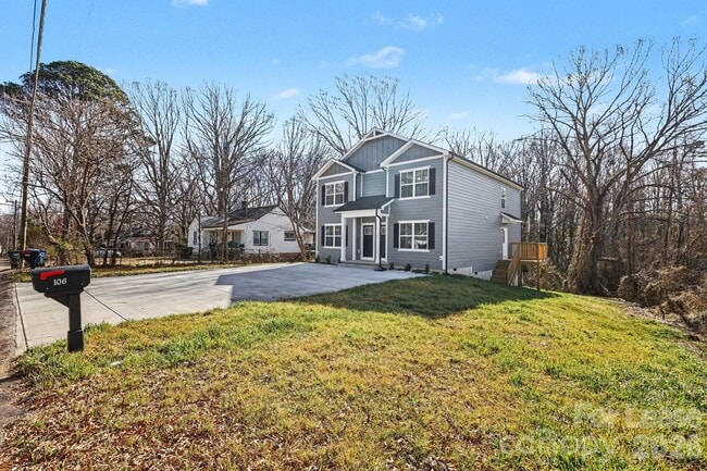 Photo - 104 10th Ave SE