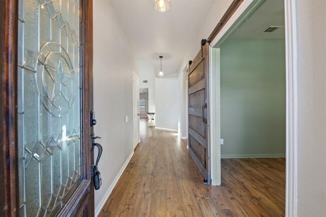 Photo - 125 Exeter Cove