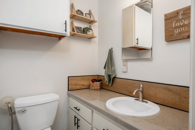 Photo - 3810 Gulley Ave