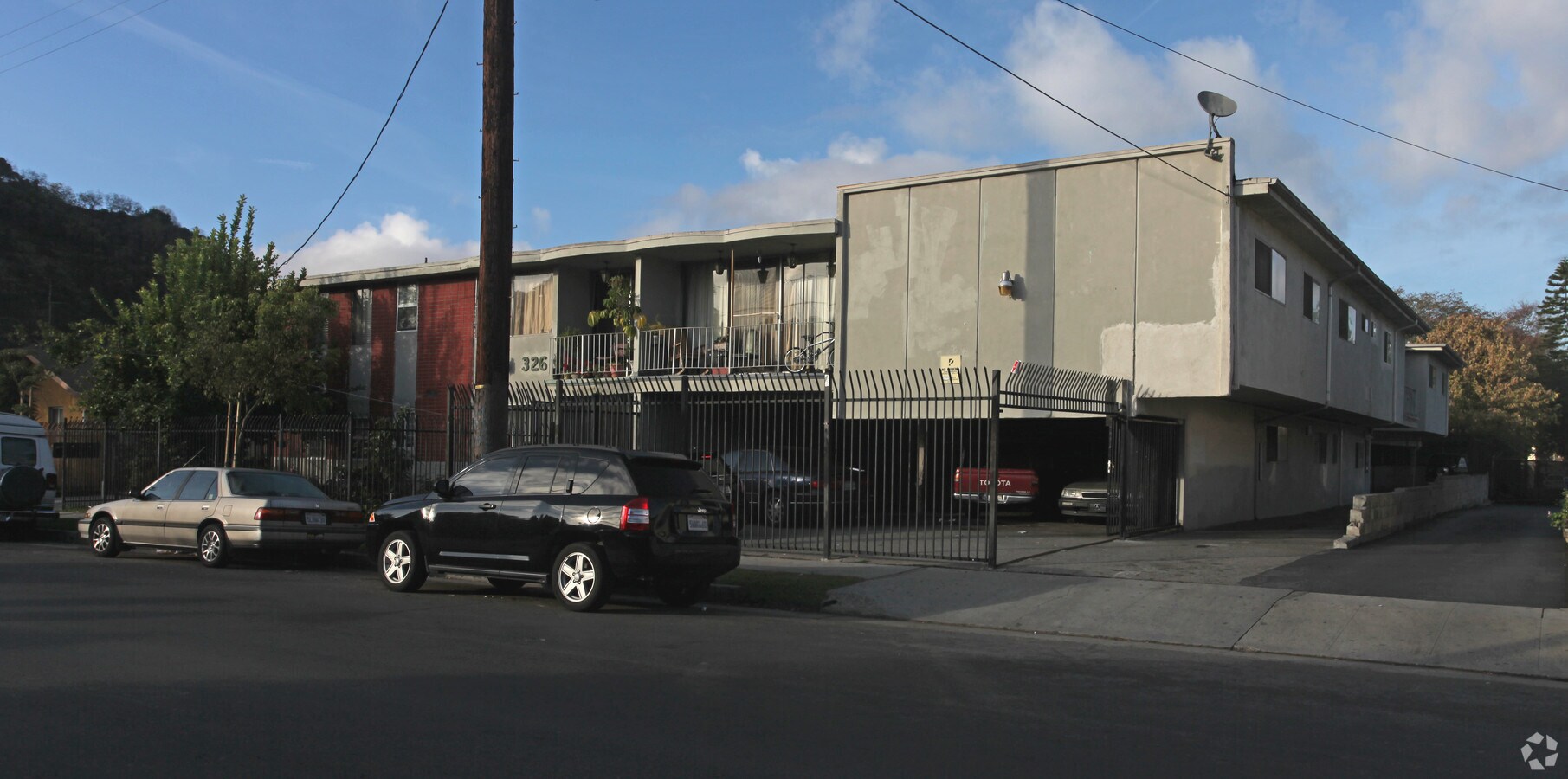 Photo - 326 S Avenue 57