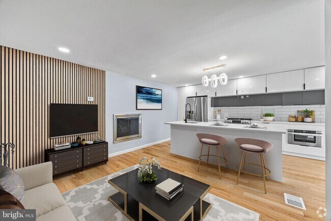 Building Photo - 1130 Lombard St Rental