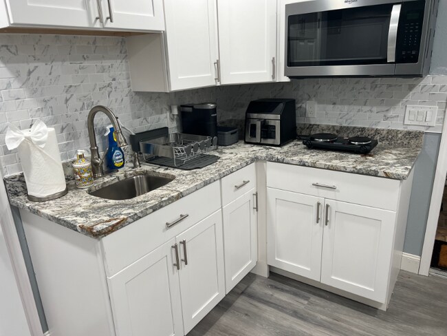 Photo - 11334 74th Ave Unidad 5E