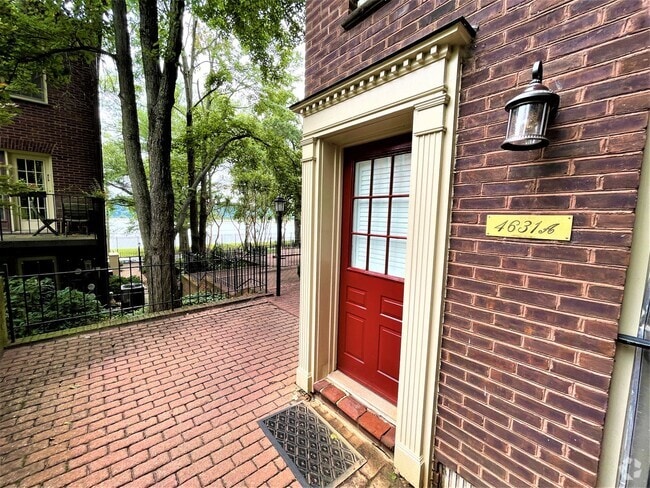 Building Photo - Private 1 Bedroom/1 Bath Rental