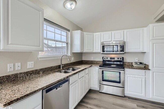 Photo - 4901 S Ammons St Unit Apt 16B