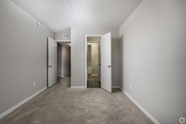 Stone Ridge Apartments