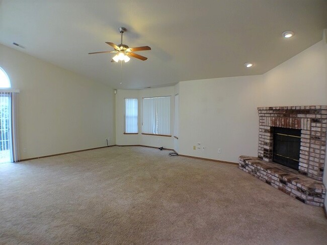 Photo - 1609 W 8th Ave