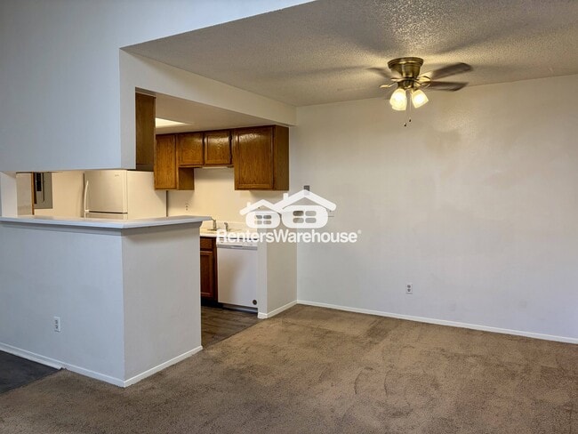 Photo - 18003 E Ohio Ave Unit 201