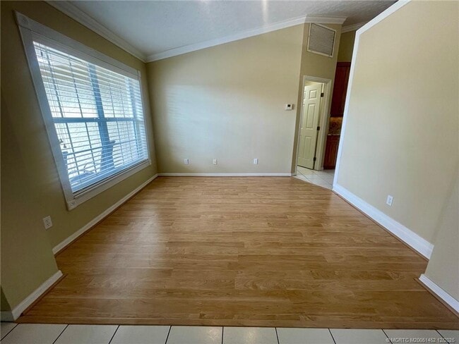 Photo - 1397 SW 24th Ln