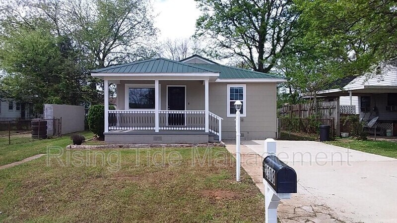 Photo - 2308 13th Pl N