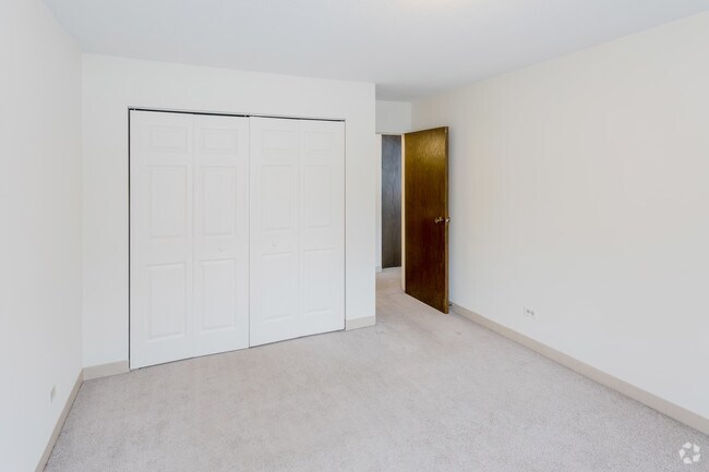 Photo - East River Plaza