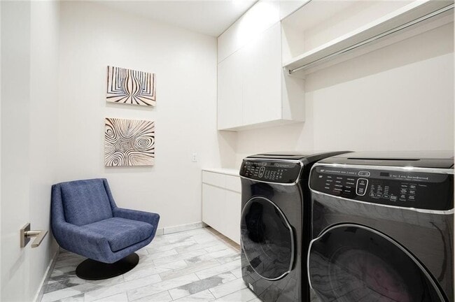 Photo - Fully Furnished-Posh Urban Penthouse in Midtown OKC- 1600 Sq. Ft. Rooftop Terrace with 360 degree...