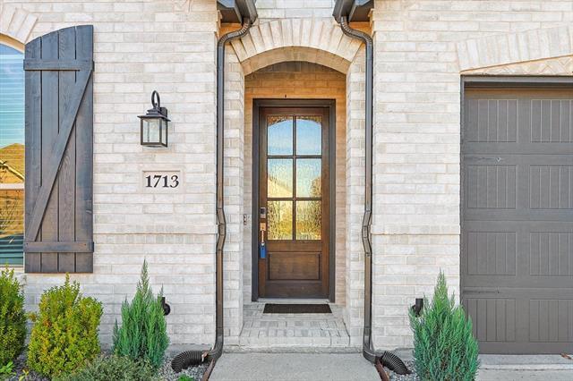 Photo - 1713 Snowdrop Dr