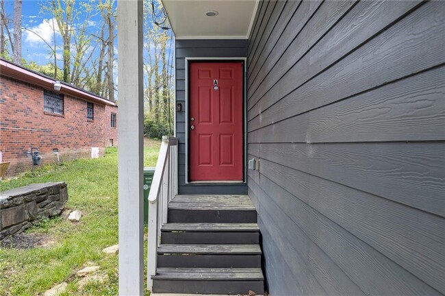 1948 Detroit Ave NW