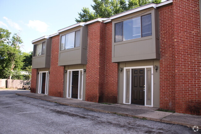 Building Photo - 1221 Hopkins St Unit 7 Rental