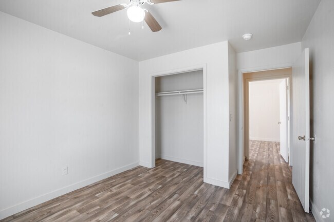 4BR, 2BA - 1,350SF - Bedroom
