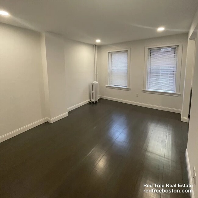 Photo - 31 Temple St Unit 2F