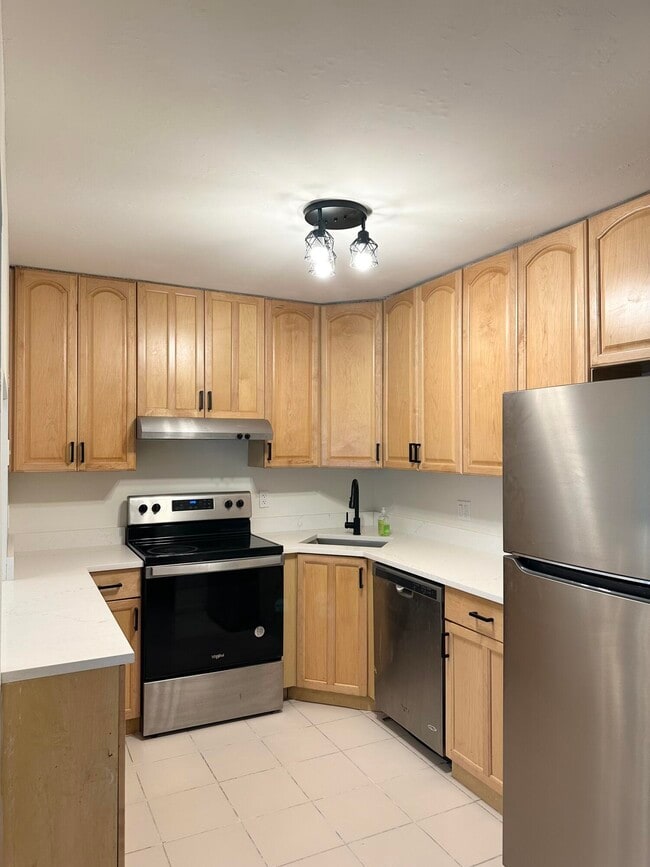 Building Photo - 4779 Sable Pine Cir Unit B2