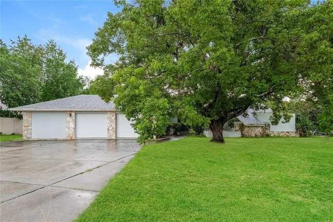 Building Photo - 6084 Freeport Dr Rental