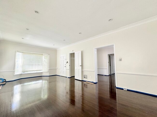 Building Photo - 9689 W Olympic Blvd Unit 9689 Rental