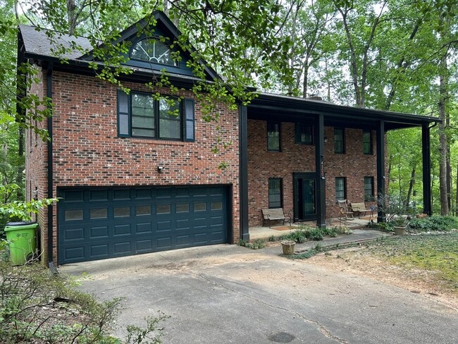 Building Photo - 5 Bed | 3.5 Bath House in Raleigh
