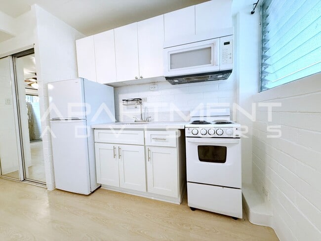 Photo - 264 Ka?iulani Ave Unit 14